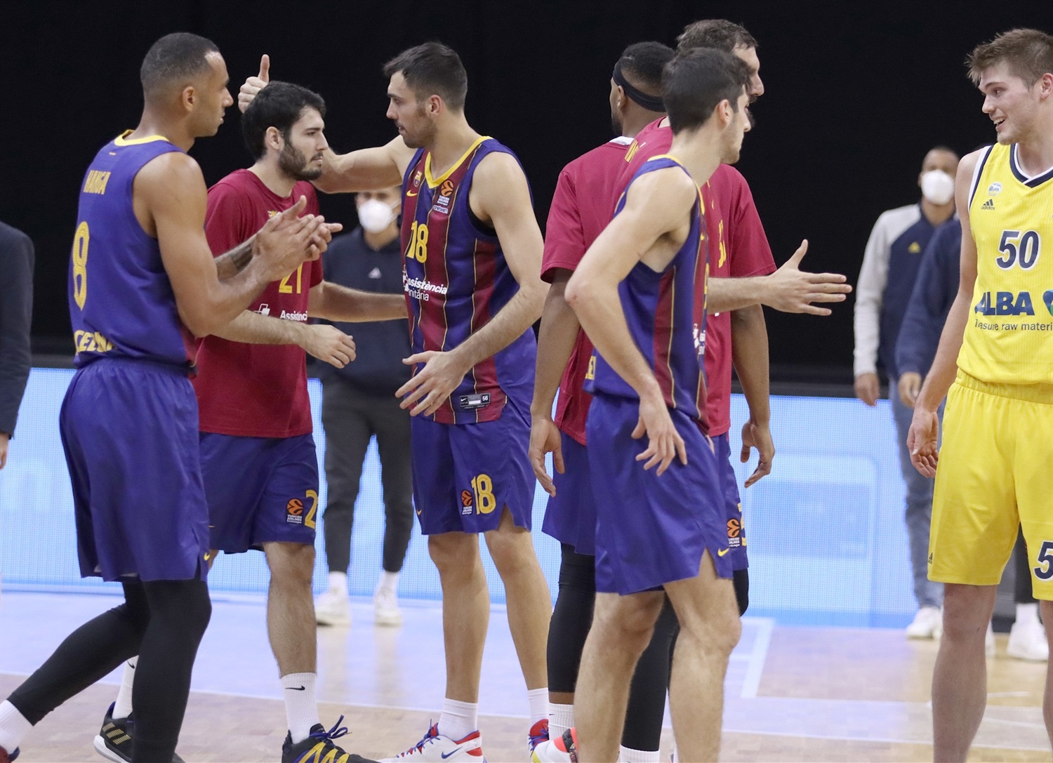 Liga ACB:Υπερηχητική Barca το ντέρμπι η Real